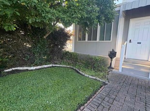 Bush Trimming by Richard Thomas for Christine C. in Jefferson, LA