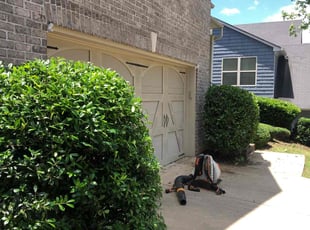Bush Trimming by Louis Sampson for Khalida S. in Smyrna, GA