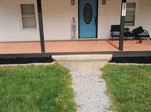 Mulching by Brandon DeNise for Paige T. in Paris, KY