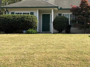 Bush Trimming by Howard Collier for Rashard L. in Jonesboro, GA