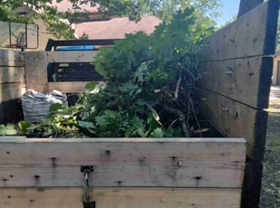 Leaf Removal by Jose Perez for Belmina S. in Wood Dale, IL