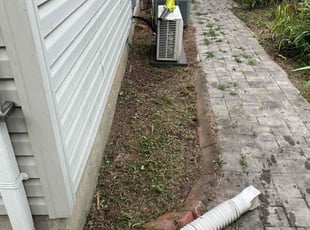 Weeding by Edgar Elmore for Scott S. in Arlington, VA