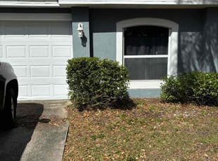 Bush Trimming by Robert Wynn for Matthew W. in Riverview, FL