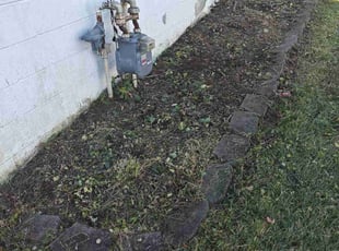 Jon T.'s Flower Bed Weeding service result