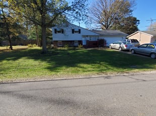 Leaf Removal by Matt Dillion for Maria D. in North Ridgeville, OH