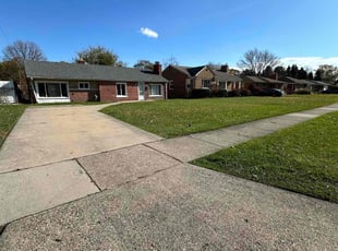 Marisa Z.'s Lawn Service service result
