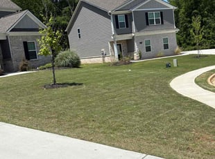 Euphrates Y.'s Lawn Service service result