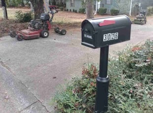 Leaf Removal by Jesse Blackshear for Mathew G. in Marietta, GA