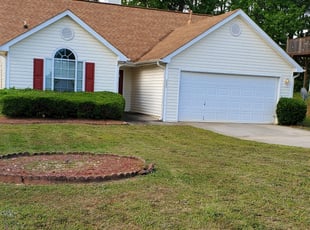 Bush Trimming by Marqui Thurman for Angela W. in Jonesboro, GA