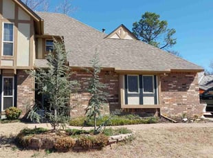 Leaf Removal by Tony Rodriguez for Jennifer C. in Norman, OK