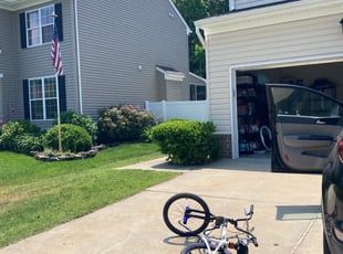 Bush Trimming by Deonta Knox for Rachel H. in Virginia Beach, VA