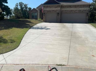 Jacqueline G.'s Lawn Service service result