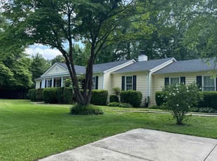 Gloria G.'s Lawn Care service result