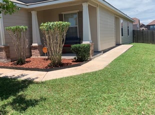Mulching by FRANCISCO PEREZ for Calvin A. in Converse, TX