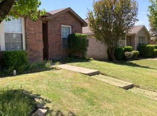 Bush Trimming by Noe Montiel for Xavier J. in Lancaster, TX