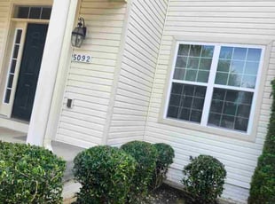 Angela F.'s Bush Trimming service result