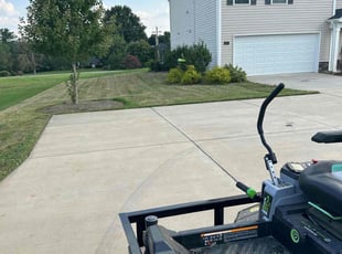 Maria O.'s Lawn Care service result