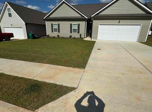 Maxwell M.'s Lawn Care service result