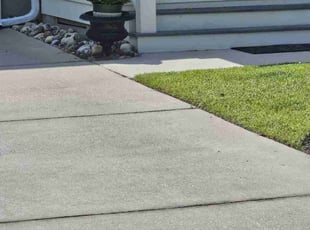 Dion L.'s Lawn Service service result