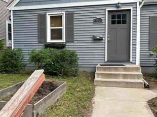 Bush Trimming by Jeffrey Curran for Judd E. in Minneapolis, MN