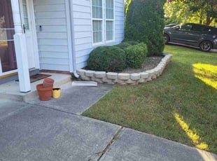 Lindsay W.'s Bush Trimming service result