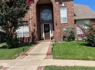 Laura B.'s Lawn Care service result