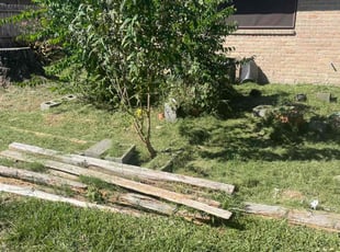 Weeding by Eleazar Gavia for Karen R. in Houston, TX