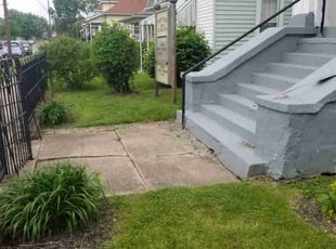 Bush Trimming by Dante Hicks for Ricky F. in Middletown, OH