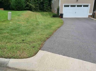 Hillary R.'s Lawn Maintenance service result