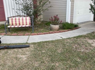 Leaf Removal by Boahn Wahkeleh for Juanita S. in Pensacola, FL