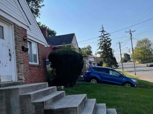 Bush Trimming by James Abernathy for Cheri C. in Cincinnati, OH