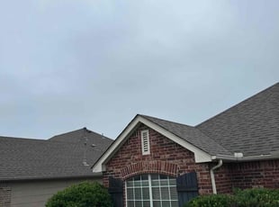 Bush Trimming by M D for William R. in Sand Springs, OK