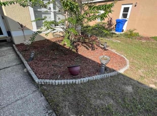 Gina B.'s Flower Bed Weeding service result