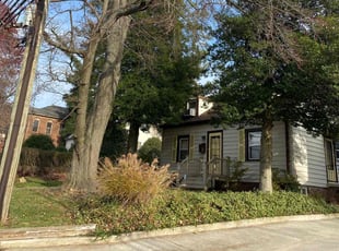 Bush Trimming by David Trejo for Daniel B. in Rockville, MD