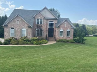 Michelle R.'s Lawn Service service result