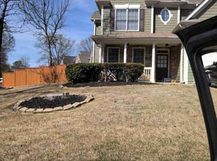 Bush Trimming by Jesse Blackshear for TJ or LJ J. in Norcross, GA