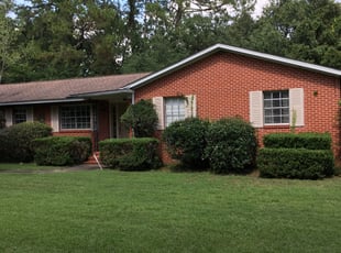 Bush Trimming by Jose Martinez for Debbie S. in Tallahassee, FL