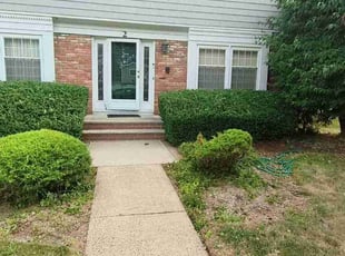 Bush Trimming by Hassan Leach for Adiba S. in East Brunswick, NJ