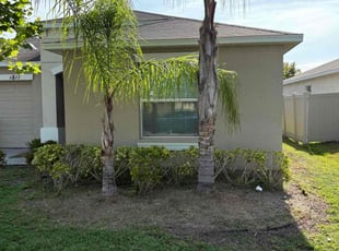 Bush Trimming by Joshua Kaiser for Tia W. in Sun City Center, FL
