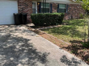 Bush Trimming by Martell McGee for Anthony H. in Orange Park, FL