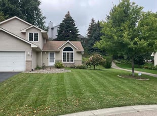 Laura B.'s Lawn Care service result