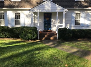 Bush Trimming by Davon Lightfoot for Wendy Z. in Richmond, VA
