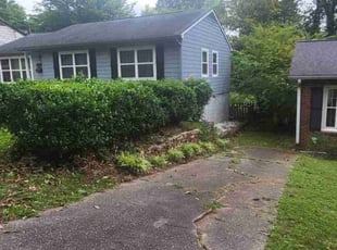 Bush Trimming by Darren Wheeler for Christopher H. in Marietta, GA