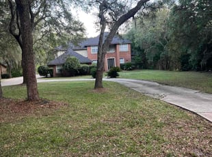Bush Trimming by Jovan Tribune for Melissa C. in Middleburg, FL