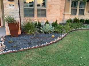Weeding by Carlos Tovar for Rebecca C. in Round Rock, TX
