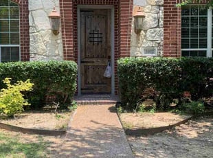 Bush Trimming by Blanca Carmona for Bryan F. in Midlothian, TX