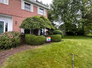 Bush Trimming by Jamisen Dunsworth for Glenn H. in Gibsonia, PA