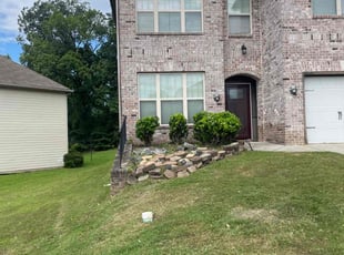 Christine F.'s Bush Trimming service result