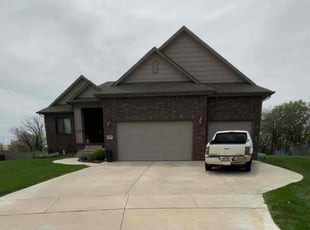 Christina R.'s Lawn Care service result