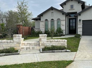 Weeding by Jeffrey Rodriguez for Crystal F. in Missouri City, TX